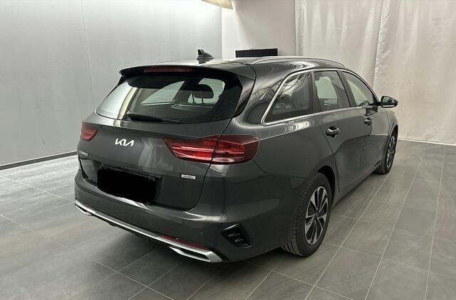 KIA CEE D Ceed Sportswagon 1.6 GDI PHEV DynamicLine | Dealer onderhouden, 1e eigenaar, Navigatie, Carplay, LED, Parkeersensoren & Camera!