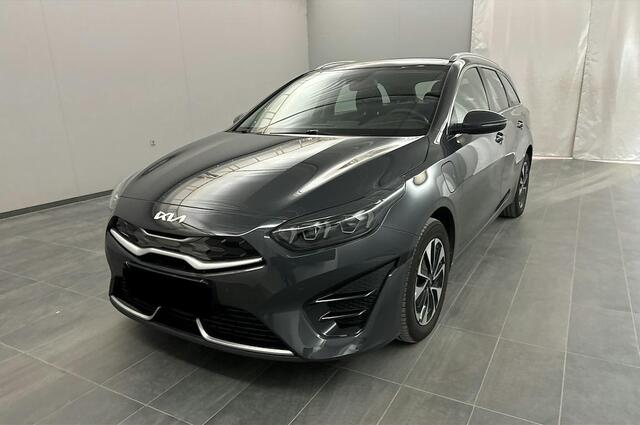 KIA CEE D Ceed Sportswagon 1.6 GDI PHEV DynamicLine | Dealer onderhouden, 1e eigenaar, Navigatie, Carplay, LED, Parkeersensoren & Camera!