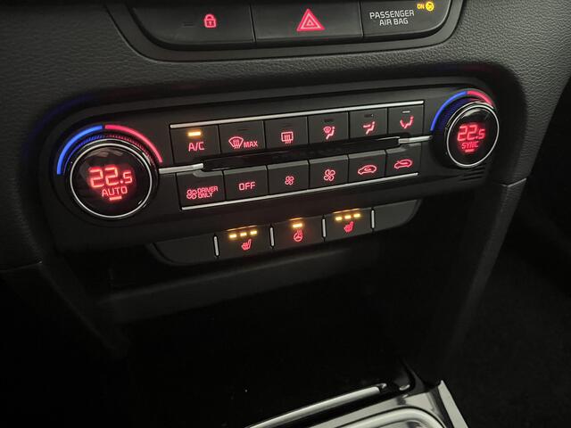 KIA CEE D Ceed Sportswagon 1.6 GDI PHEV PLUG-IN DynamicLine 1E EIGN/ECC/CAMERA/APPLE/LMV