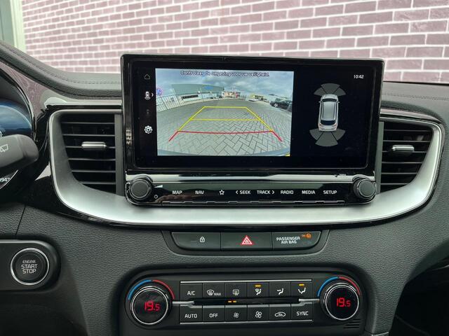 KIA CEE D Ceed Sportswagon 1.5 T-GDi GT-PlusLine | Pano | Camera | Navi | Keyless | Camera | JBL Audio | Leder | Stoelverwarming
