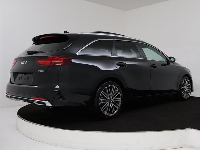 KIA CEE D Ceed Sportswagon 1.5 T-GDi GT-PlusLine | Panoramadak | Adaptive Cruise Control | Lichtmetalen Velgen 18" | NIEUW!! Uit voorraad leverbaar!