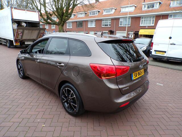 KIA CEE D cee'd Sportswagon 1.0 T-GDi Design Edition apple carplay camera nav cruisecontrol......