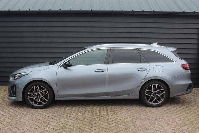 KIA CEE D Ceed Sportswagon 1.5 T-GDi MHEV GT-Line Edition - TREKHAAK - KEYLESS - JBL AUDIO - CAMERA -
