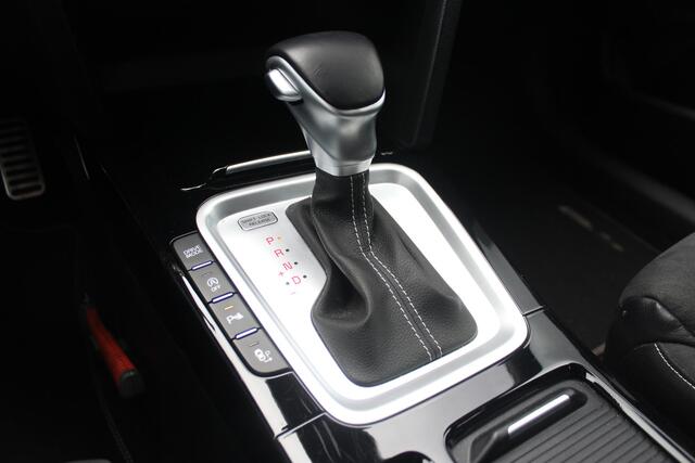 KIA CEE D Ceed Sportswagon 1.5 T-GDi MHEV GT-Line Edition - TREKHAAK - KEYLESS - JBL AUDIO - CAMERA -