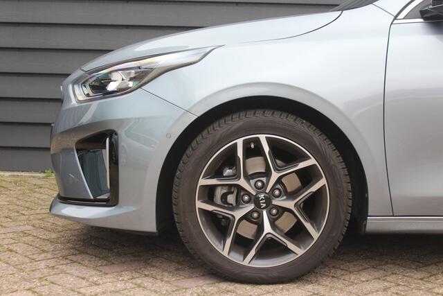KIA CEE D Ceed Sportswagon 1.5 T-GDi MHEV GT-Line Edition - TREKHAAK - KEYLESS - JBL AUDIO - CAMERA -
