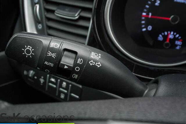 KIA CEE D Ceed 1.0 T-GDi DynamicLine Cruise PDC NAVI Apple Car Play