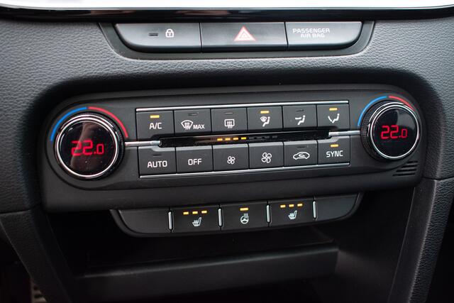 KIA CEE D Ceed 1.0 T-GDi GT-Line stoe/stuur verw-Pano-Dab-18"-Navi-
