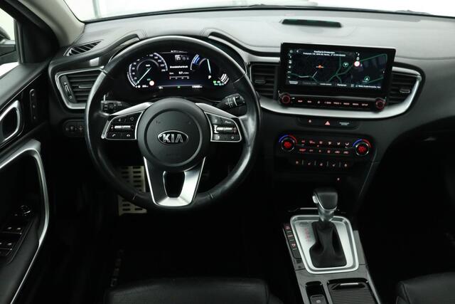 KIA CEE D Ceed 1.6 GDI PHEV ExecutiveLine | Panoramadak | Trekhaak | Leder | Stoelventilatie | Adaptive cruise | Carplay | Camera | Keyless