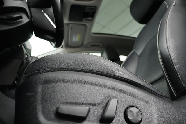 KIA CEE D Ceed 1.6 GDI PHEV ExecutiveLine | Panoramadak | Trekhaak | Leder | Stoelventilatie | Adaptive cruise | Carplay | Camera | Keyless