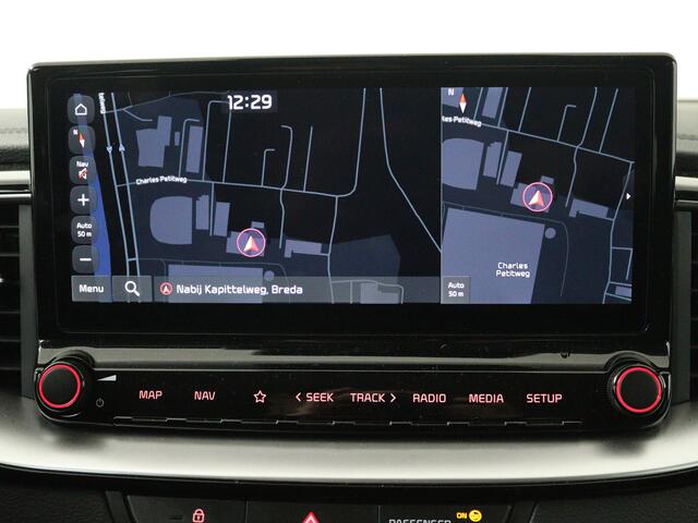 KIA CEE D Ceed Sportswagon 1.5 T-GDi DynamicPlusLine | Afneembare Trekhaak | Stoelverwarming | Stuurverwarming | 17 Inch Lichtmetalen velgen | Beschikbaar per 01-07-2025
