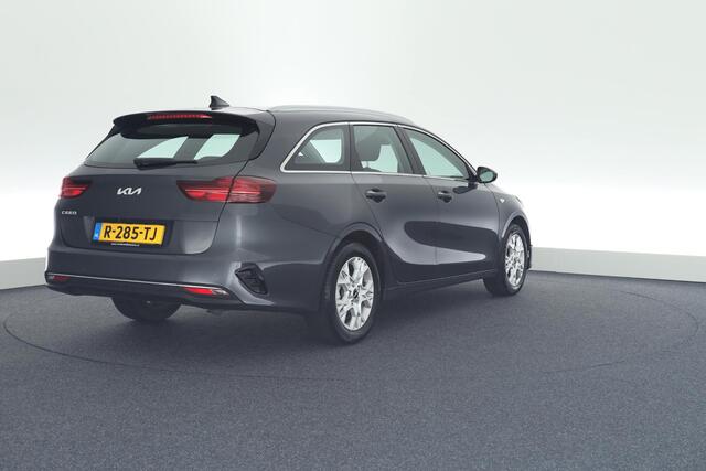 KIA CEE D Ceed Sportswagon 1.5 T-GDi 160pk MHEV Automaat DynamicLine Camera JBL Navigatie