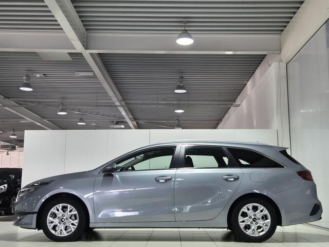 KIA CEE D Ceed Sportswagon 1.5 T-GDi DynamicLine , Trekhaak, achteruitrijcamera, Apple Carplay/Android Auto.