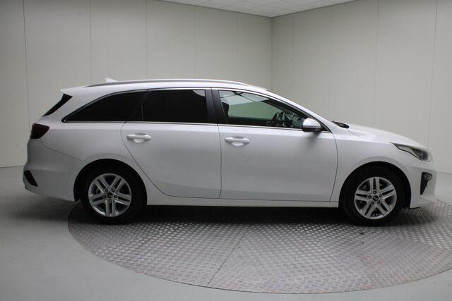 KIA CEE D Ceed Sportswagon 1.0 T-GDi DynamicLine | climate control | navigatie fullmap | pdc achter + camera | cruise control | bluetooth | carplay