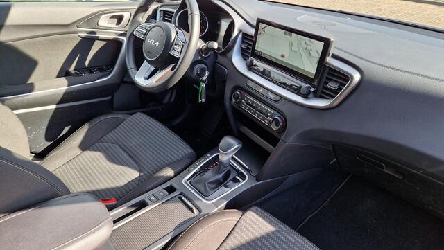 KIA CEE D Ceed Sportswagon 1.0 T-GDi MHEV DynamicLine Automaat !