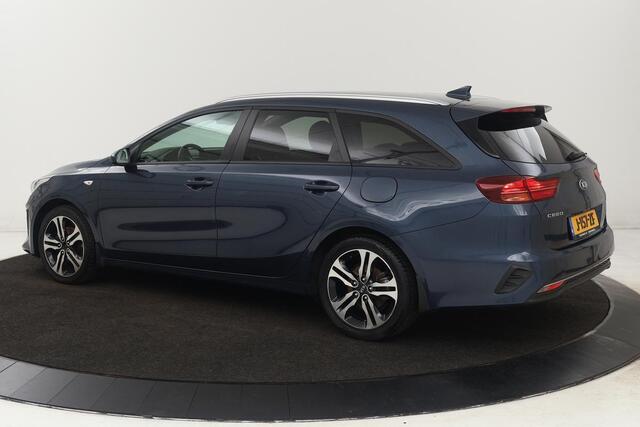 KIA CEE D Ceed 1.4 T-GDi DynamicLine | Stoel & stuurverwarming | Camera | Carplay | Navigatie | Climate control | PDC | Cruise control