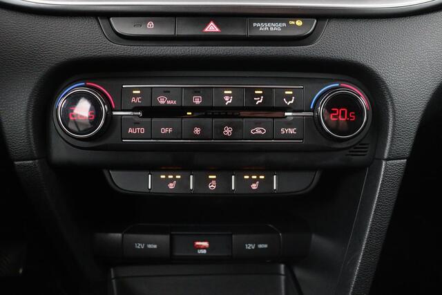 KIA CEE D Ceed 1.4 T-GDi DynamicLine | Stoel & stuurverwarming | Camera | Carplay | Navigatie | Climate control | PDC | Cruise control