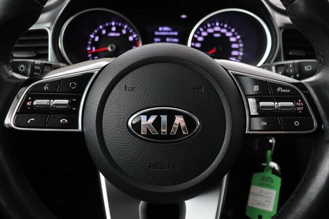 KIA CEE D Ceed 1.4 T-GDi DynamicLine | Stoel & stuurverwarming | Camera | Carplay | Navigatie | Climate control | PDC | Cruise control