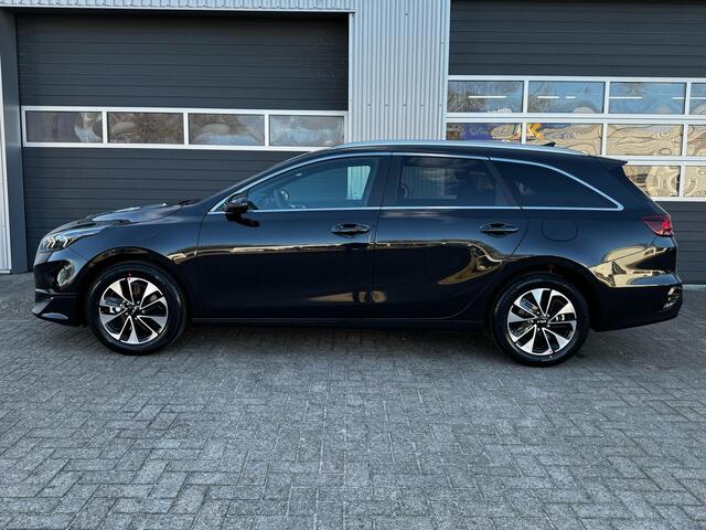 KIA CEE D Ceed Sportswagon 1.0 T-GDi MHEV Design Edition Automaat (NIEUW) - JBL Speakers - Automatische achterklep - Stoel/Stuurvewarming - Adaptief Cruise control - Direct Leverbaar!