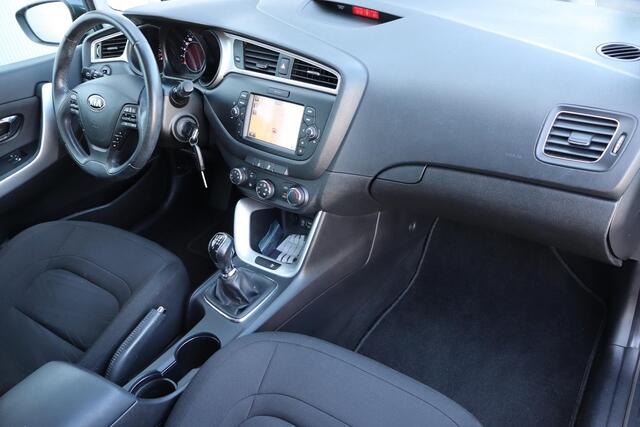 KIA CEE D cee'd 1.6 GDI First Edition Camera, Navigatie, Elektrische ramen, Lichtmetalen wielen