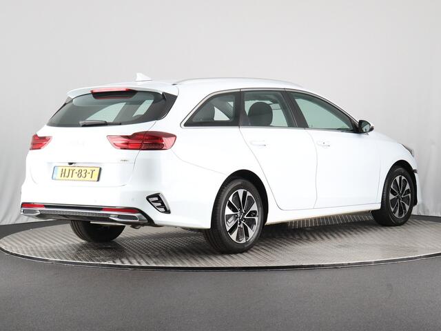 KIA CEE D Ceed Sportswagon 1.6 GDI PHEV DynamicLine (Camera / Navi / ACC / Carplay)