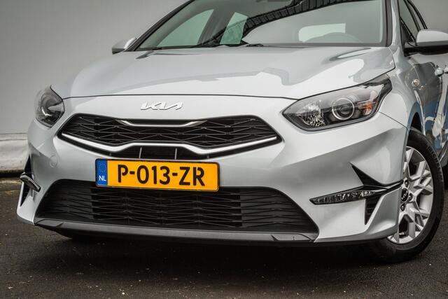 KIA CEE D Ceed Sportswagon 1.0 T-GDi ComfortLine Carplay/ Navigatie apps/ Climate control/ Camera/ Cruise control