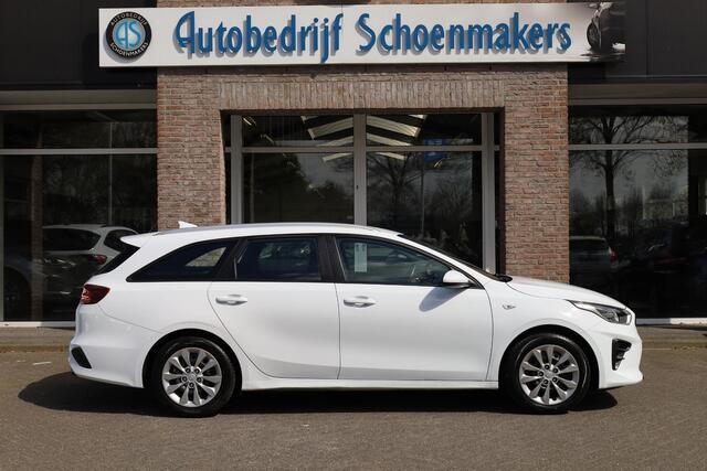 KIA CEE D Ceed Sportswagon 1.0 T-GDi TREKHAAK CAMERA DAB CARPLAY CRUISE NAVI ENZ.
