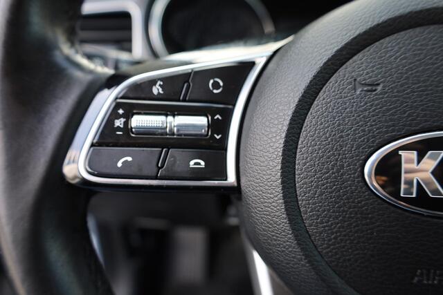 KIA CEE D Ceed Sportswagon 1.0 T-GDi TREKHAAK CAMERA DAB CARPLAY CRUISE NAVI ENZ.