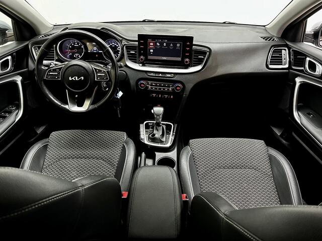 KIA CEE D Ceed 1.5 Turbo 160PK!i ExeLine / Carplay /stuur verw