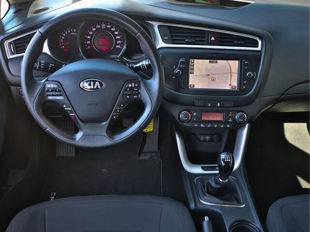 KIA CEE D cee'd Sportswagon 1.0 T-GDi Design Edition ECC Cr.Control Navi+Camera+BT 16"LMV PDC 10jr.Garantie