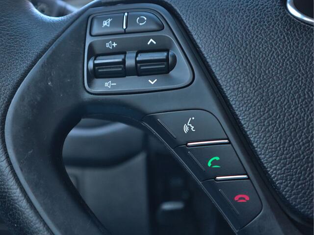 KIA CEE D cee'd Sportswagon 1.0 T-GDi Design Edition ECC Cr.Control Navi+Camera+BT 16"LMV PDC 10jr.Garantie