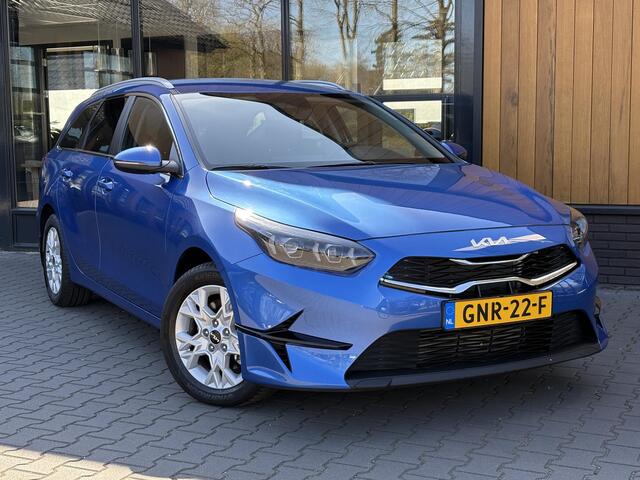 KIA CEE D Ceed Sportswagon 1.5 T-GDi Navi, Carplay, LED, Stuur/Stoelverw. Camera.