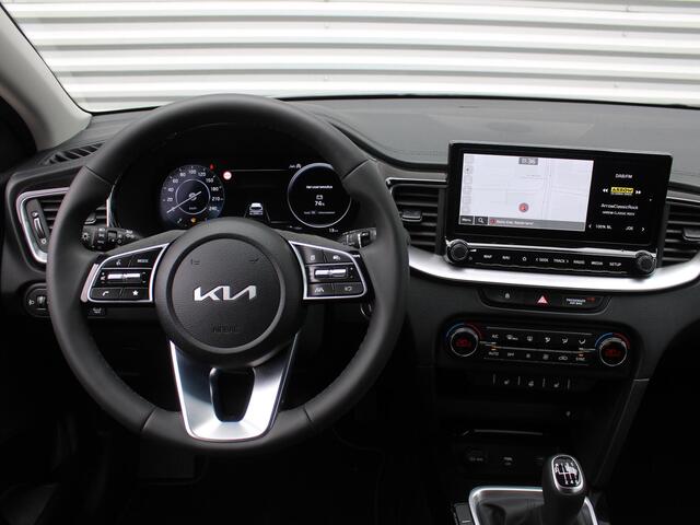 KIA CEE D Ceed Sportswagon 1.0 T-GDi DynamicPlusLine | Stoel- & stuurverwarming | Camera | LED | Navi | Elek. achterklep |