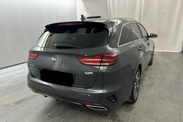 KIA CEE D Ceed Sportswagon 1.6 GDI PHEV ExecutiveLine FULL OPTION | Schuifdak, Stoelventilatie, Digitaal Display, Leer, Elektr. achterklep, 1e eigenaar, Dealer onderhouden, Fabrieksgarantie, 1300kg trekgewicht!