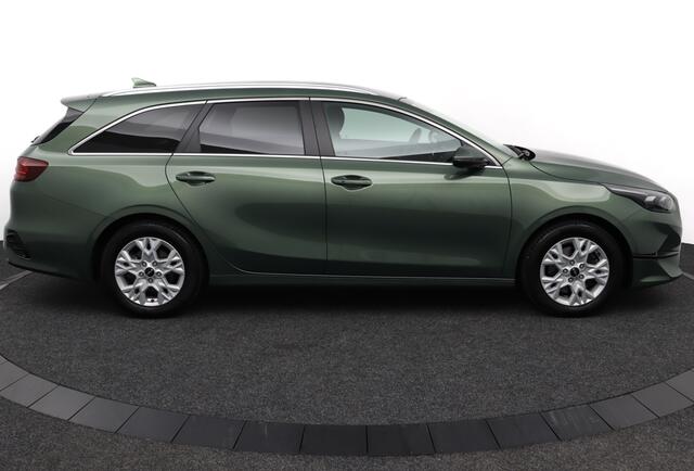 KIA CEE D Ceed Sportswagon 1.0 T-GDi DynamicPlusLine Navigatie - LED Koplampen - Cruise Control - Climate Control - Stoel/Stuur Verwarming - Fabrieksgarantie tot 06-2030