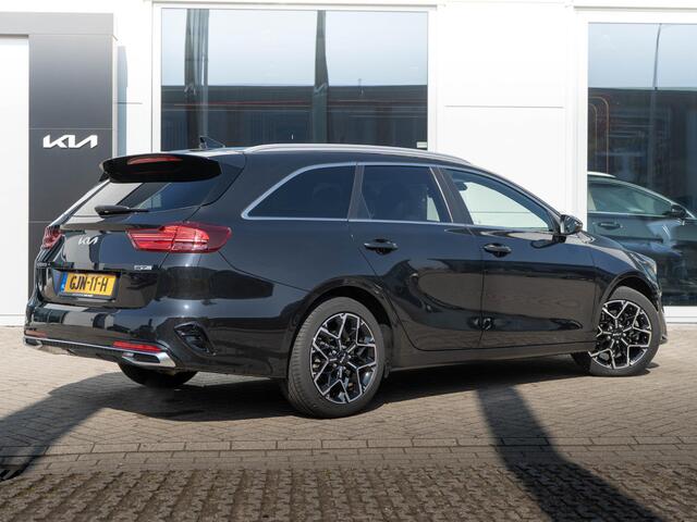 KIA CEE D Ceed Sportswagon 1.5 T-GDi GT-Line | Schuifkanteldak | Stoel en stuurverwarming |