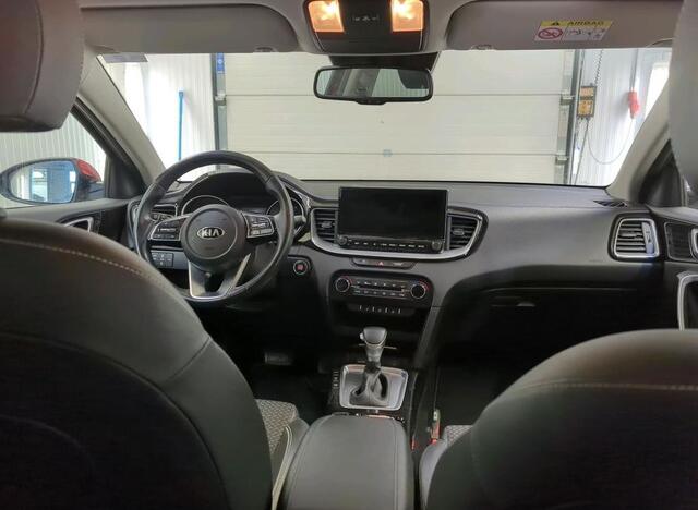 KIA CEE D Ceed 1.6 CRDi 116PK Automaat DynamicPlusLine 5Drs./ Trekhaak / Airco-ecc./ Pdc.+Camera / Navigatie / Stoel-Stuurverw. / *Distributie vervangen bij 95.000KM *