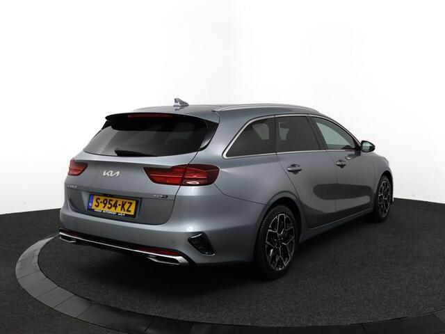 KIA CEE D Ceed Sportswagon 1.5 T-GDi GT-Line AUTOMAAT - Schuif/kanteldak - Adaptive cruise control - Achteruirij camera - Apple Carplay/Android Auto Fabrieksgarantie t/m