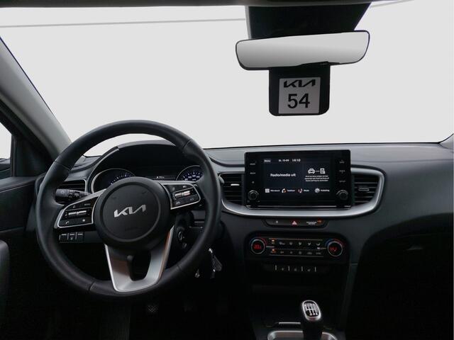 KIA CEE D Ceed Sportswagon 1.5 T-GDi DynamicLine Limited | Stuurverwarming | Stoelen voor verwarmd | Apple Carplay |