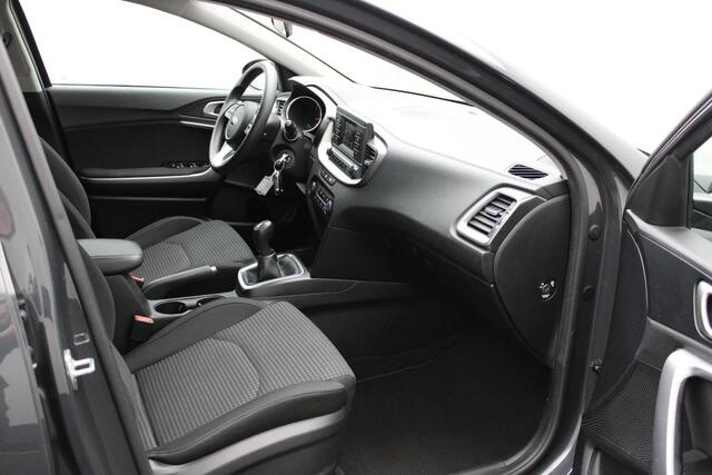 KIA CEE D Ceed 1.4i 16V 2019 Airco | Cruise control | Lane assist | USB | Bluetooth | Elektrische ramen + spiegels | 2 sleutels met centrale vergrendeling op afstand