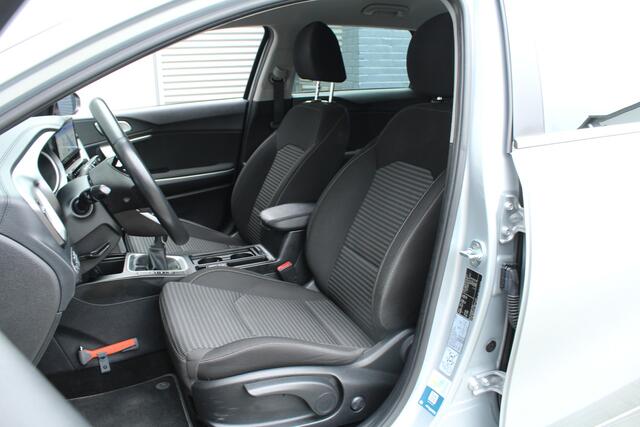 KIA CEE D Ceed Sportswagon 1.0 T-GDi 120pk DynamicLine NL-Auto NAP BTW Clima Cruise Navi Camera Carplay 16"LMV
