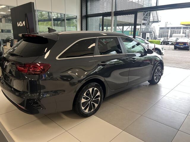 KIA CEE D Ceed Sportswagon 1.0 T-GDi MHEV Design Edition Prijs is incl. inruilpremie en Korting ! Uitvoorraad leverbaar.