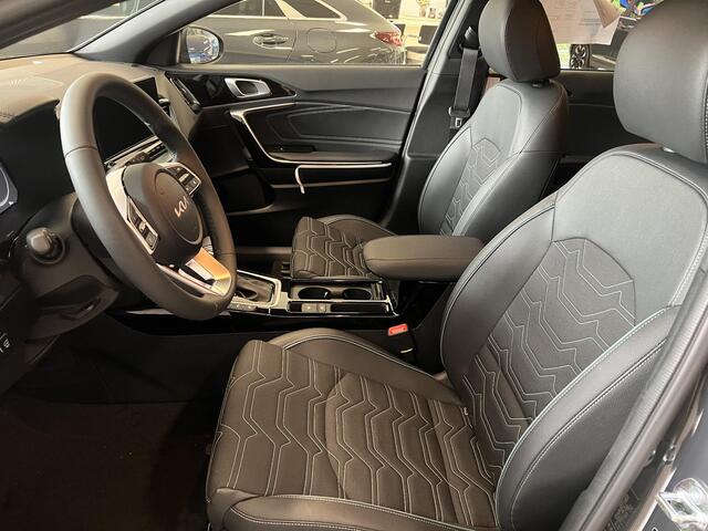KIA CEE D Ceed Sportswagon 1.0 T-GDi MHEV Design Edition Prijs is incl. inruilpremie en Korting ! Uitvoorraad leverbaar.