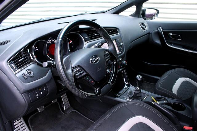 KIA CEE D cee'd Sportswagon 1.0 T-GDi GT-Line 1eEIGNR! NAV STUUR/STOELVW '16