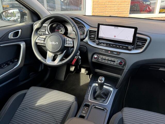 KIA CEE D SPORTSWAGON 1.0 T-GDI DYNAMICLINE LED/CARPLAY/CAMERA/NL-AUTO/1EI