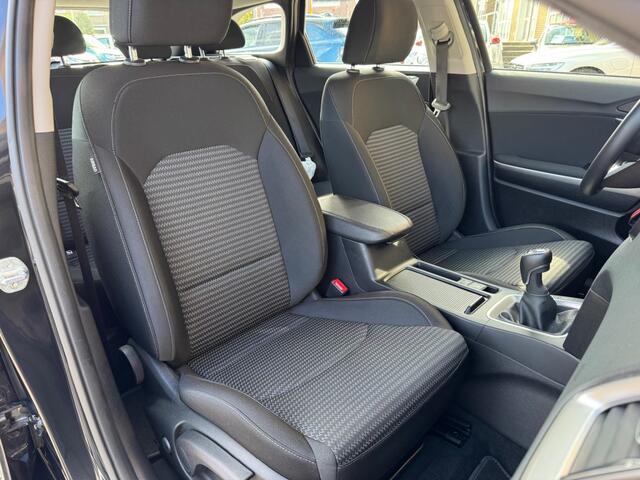 KIA CEE D SPORTSWAGON 1.0 T-GDI DYNAMICLINE LED/CARPLAY/CAMERA/NL-AUTO/1EI