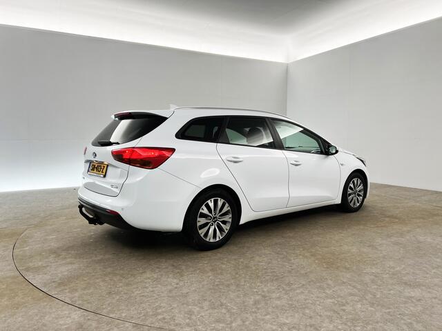 KIA CEE D Ceed 1.0 T-GDi Design Edition Camera Carplay LED Trekhaak Clima Navi 16"LMV Parkeersensoren