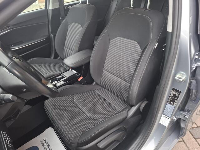 KIA CEE D Ceed Sportswagon 1.6 GDI PHEV DynamicLine Nieuw Model!