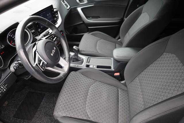 KIA CEE D Ceed Sportswagon 1.0 T-GDi FACELIFT CAMERA DAB CRUISE CLIMA CARPLAY STOEL/STUURVERWARMING START/STOP