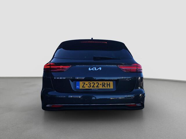 KIA CEE D Ceed Sportswagon 1.5 T-GDi DynamicPlusLine | Automaat | Navi | Stoel- en stuurverwarming | Clima | Parkeersensoren | LMV |