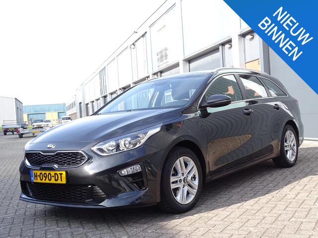 KIA CEE D Ceed Sportswagon 1.0 T-GDi DynamicLine 6-Bak, Navigatie, Camera, Bedienbaar Stuur, LM-Velgen, Airco/ECC, CruiseControl, Parkeersensoren